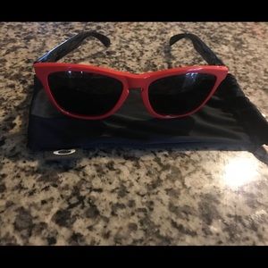 Oakley Frogskins (used)